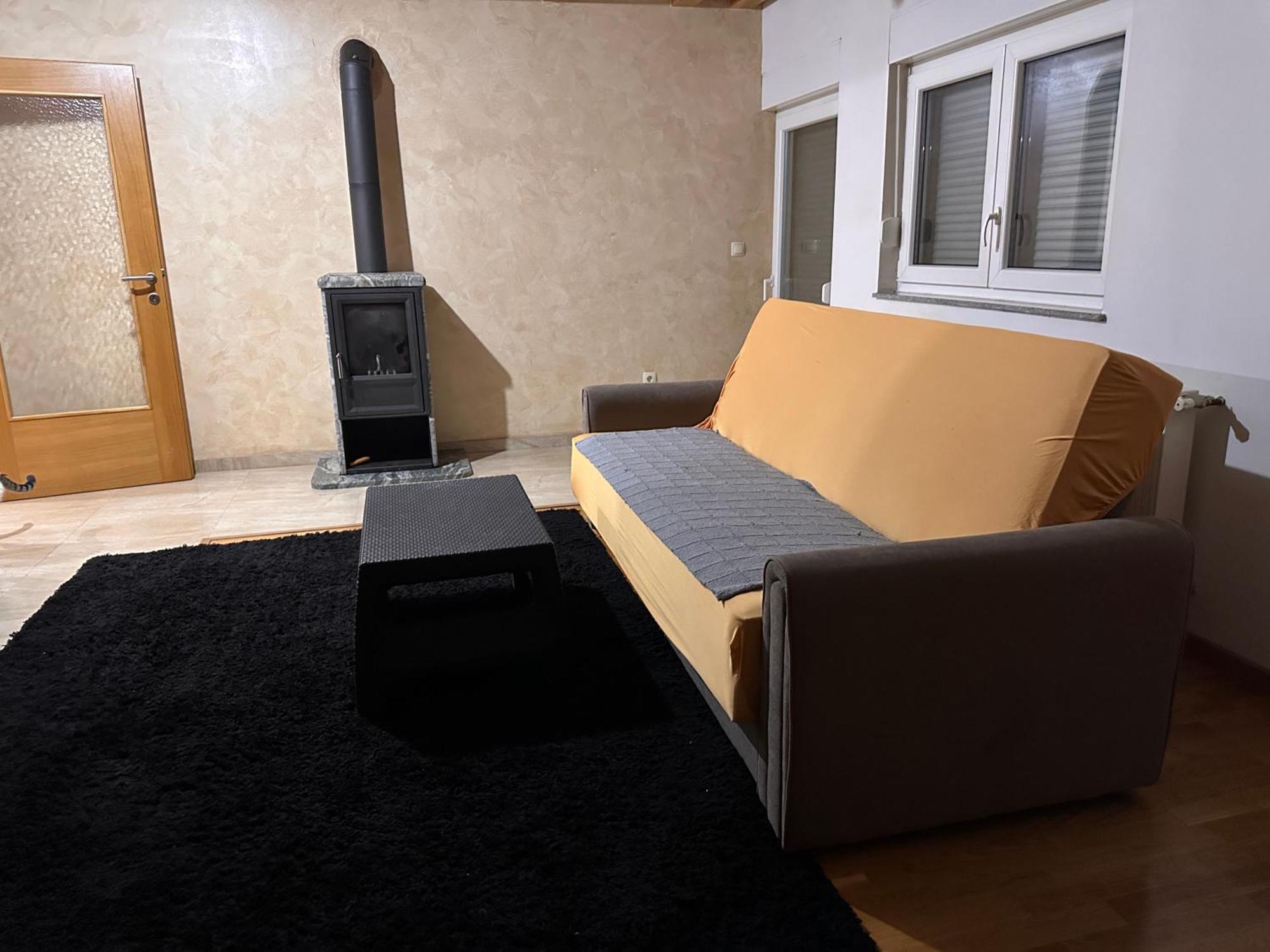 Rooms Near The Airport SJJ Exteriér fotografie
